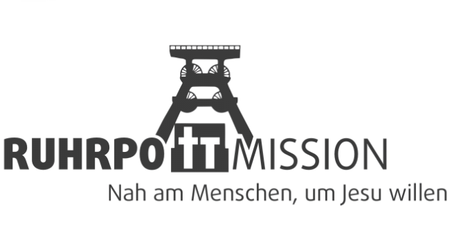 Bibelschüler Tom Bibelund Missionsschule Ostfriesland bei einer Predigt Openairevangelisation 10.09.2022 Gladbeck